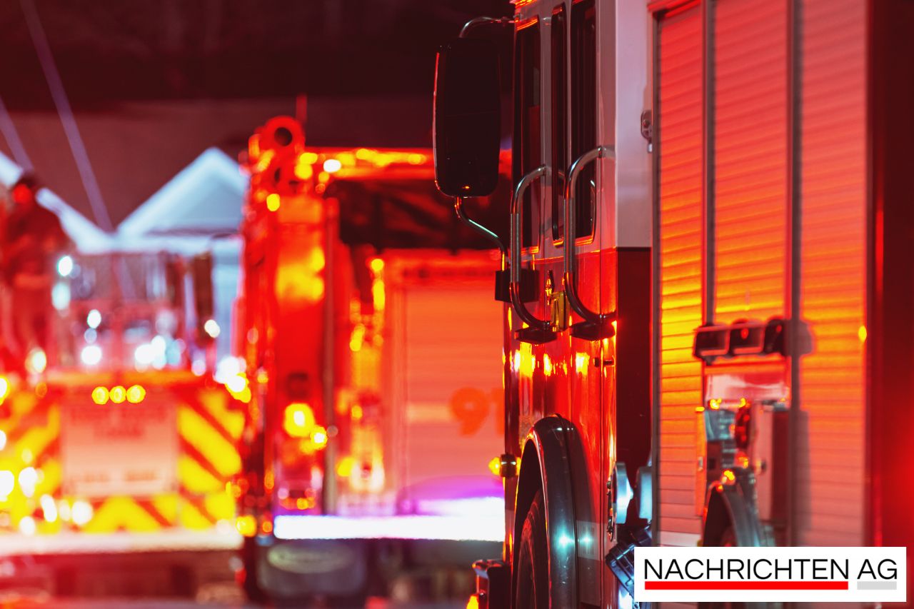 Feuer in Dresdens ehemaliger Staatsoperette: Unheimliche Rauchwolken!