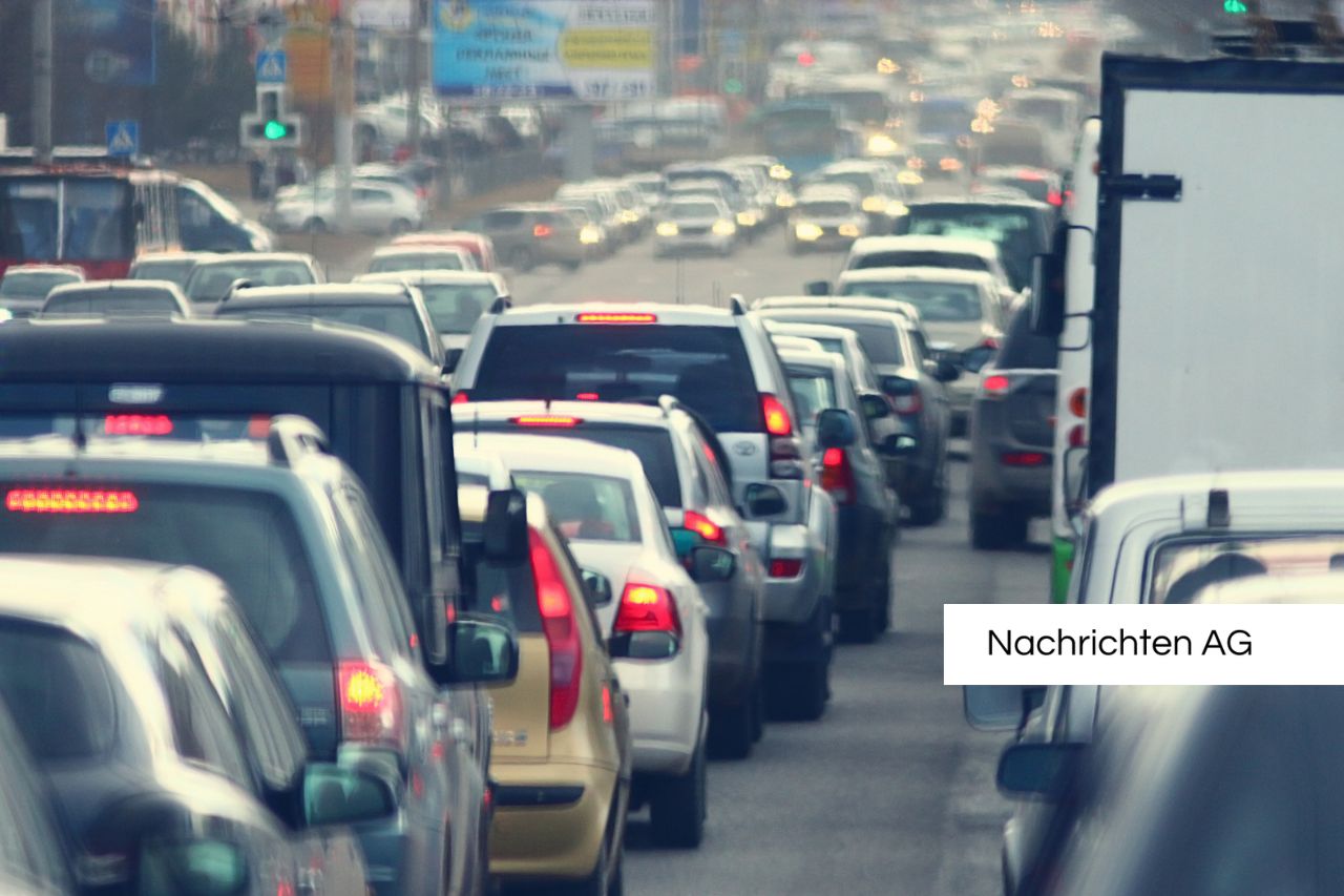 Stau-Alarm zu Pfingsten: So meistern Sie das Verkehrschaos in Sachsen!